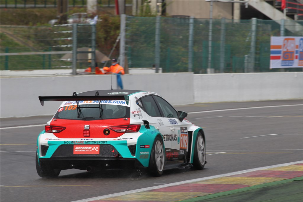 Jonas og Magnus Holmgaard, Seat Leon #10
(Foto: Henning Smed)